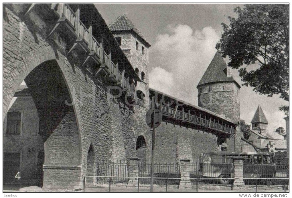 The city wall behind the former Mihkli monastery - Old Town - Towers of Tallinn - Tallinn - 1972 - Estonia USSR - unused - JH Postcards