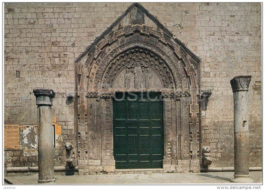 Portale S. Agostino - the portal - Andria - Puglia - 58 - Italia - Italy - unused - JH Postcards