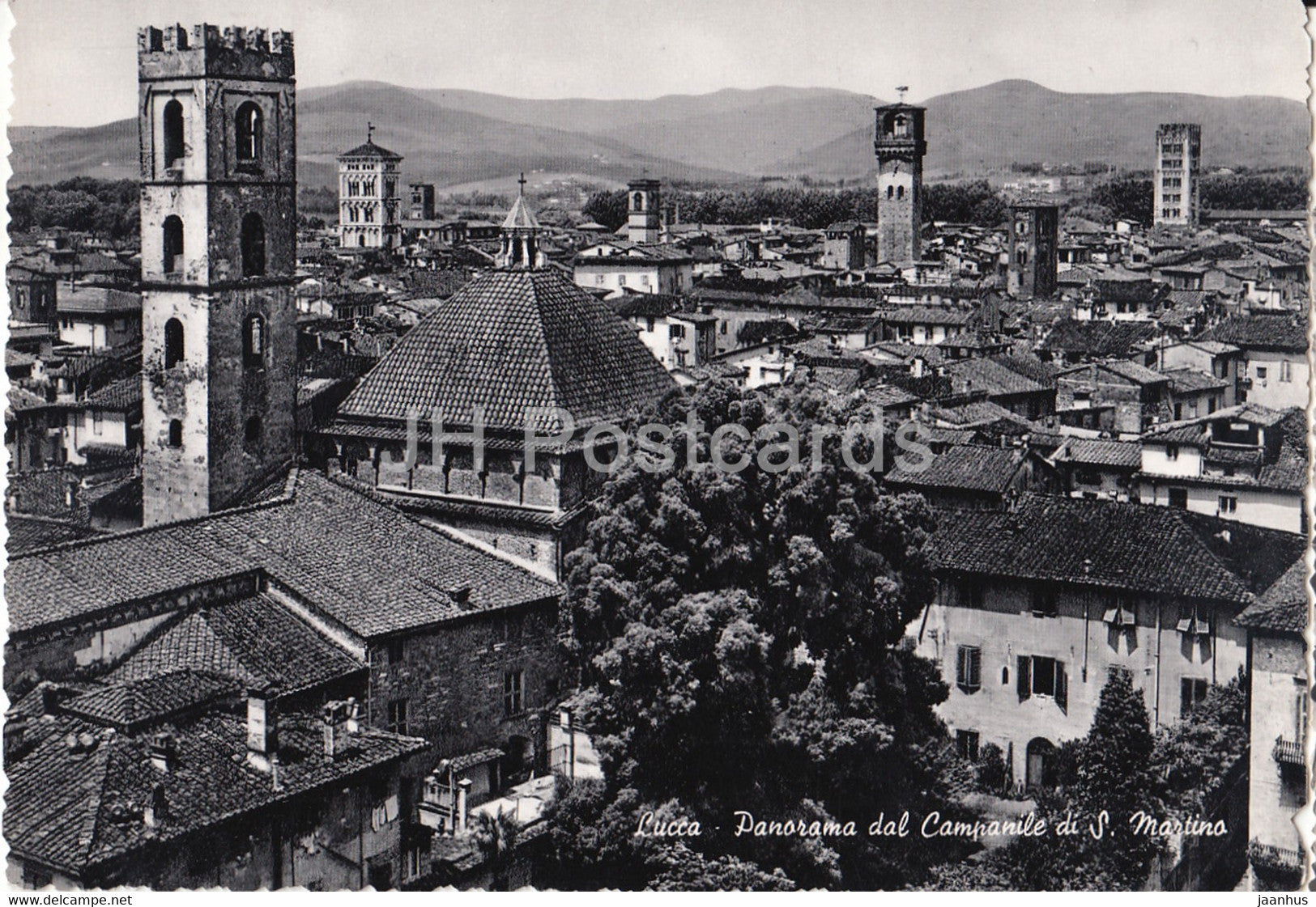Lucca - Panorama dal Campanile di S Martino - General view from the belltower of S Martino - Italy - unused - JH Postcards