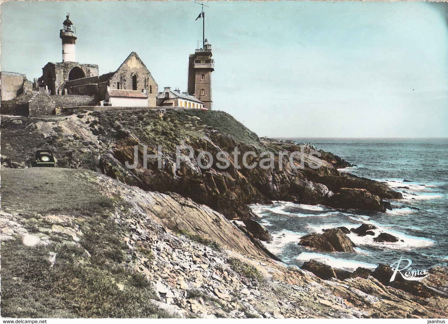 En Bretagne - La Pointe Saint Mathieu - Le Semaphore et le Phare - lighthouse - France - unused - JH Postcards
