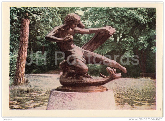 Egle - Queen of Grass-Snakes - sculpture - Palanga - Lithuania USSR - unused - JH Postcards