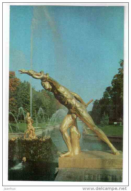 Borghese fighter - Grand Cascade - Petrodvorets - 1977 - Russia USSR - unused - JH Postcards