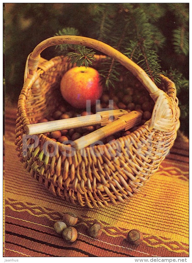 New Year Greeting card - 3 - apple - nuts - nutcracker - 1985 - Estonia USSR - used - JH Postcards