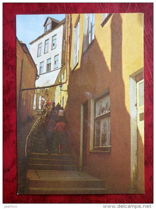 A view of Lühike Jalg , 13th cent. - Old Town - Tallinn - 1986 - Estonia - USSR - unused - JH Postcards