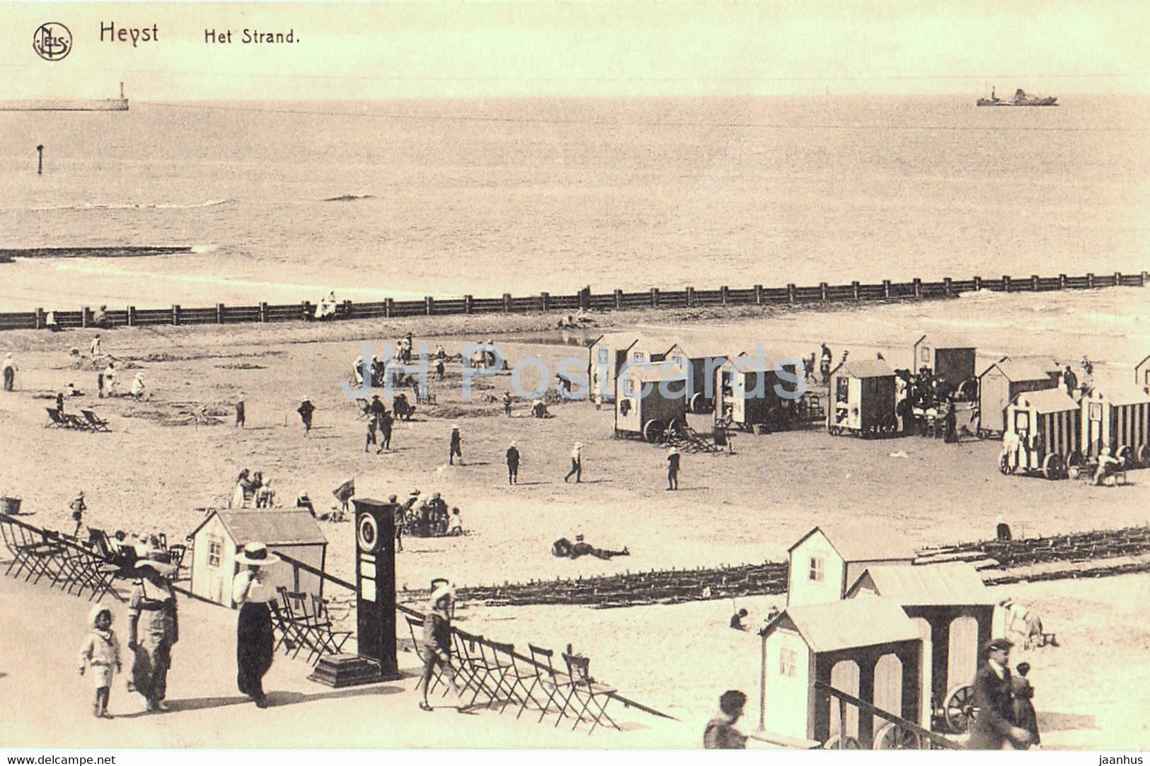 Heyst - Heist - Het Strand - beach - old postcard - Belgium - unused - JH Postcards