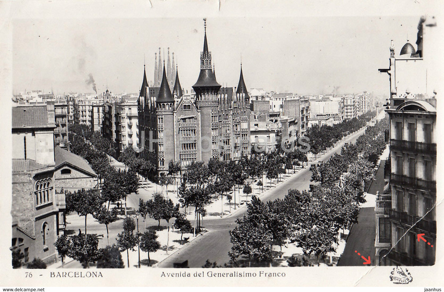 Barcelona - Avenida del Generalisimo Franco - avenue - 76 - old postcard - Spain - used - JH Postcards