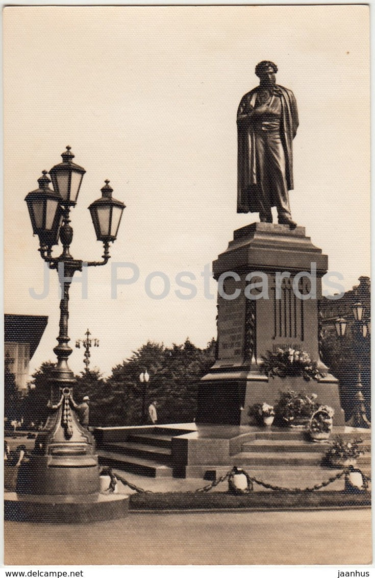Moscow - monument to Russian Poet Pushkin - 1964 - Russia USSR - unused - JH Postcards