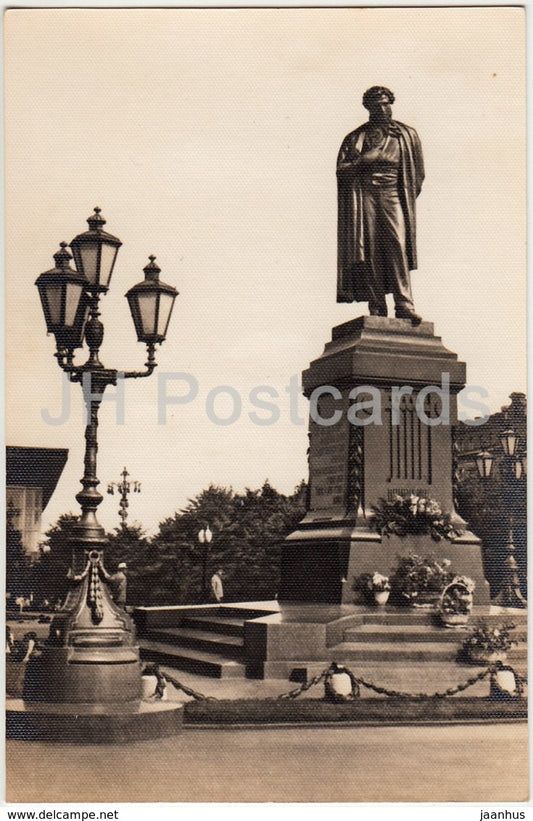 Moscow - monument to Russian Poet Pushkin - 1964 - Russia USSR - unused - JH Postcards