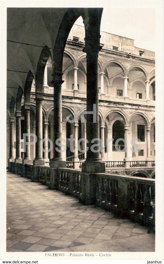 Palermo - Palazzo Reale - Cortile - old postcard - Italy - unused - JH Postcards