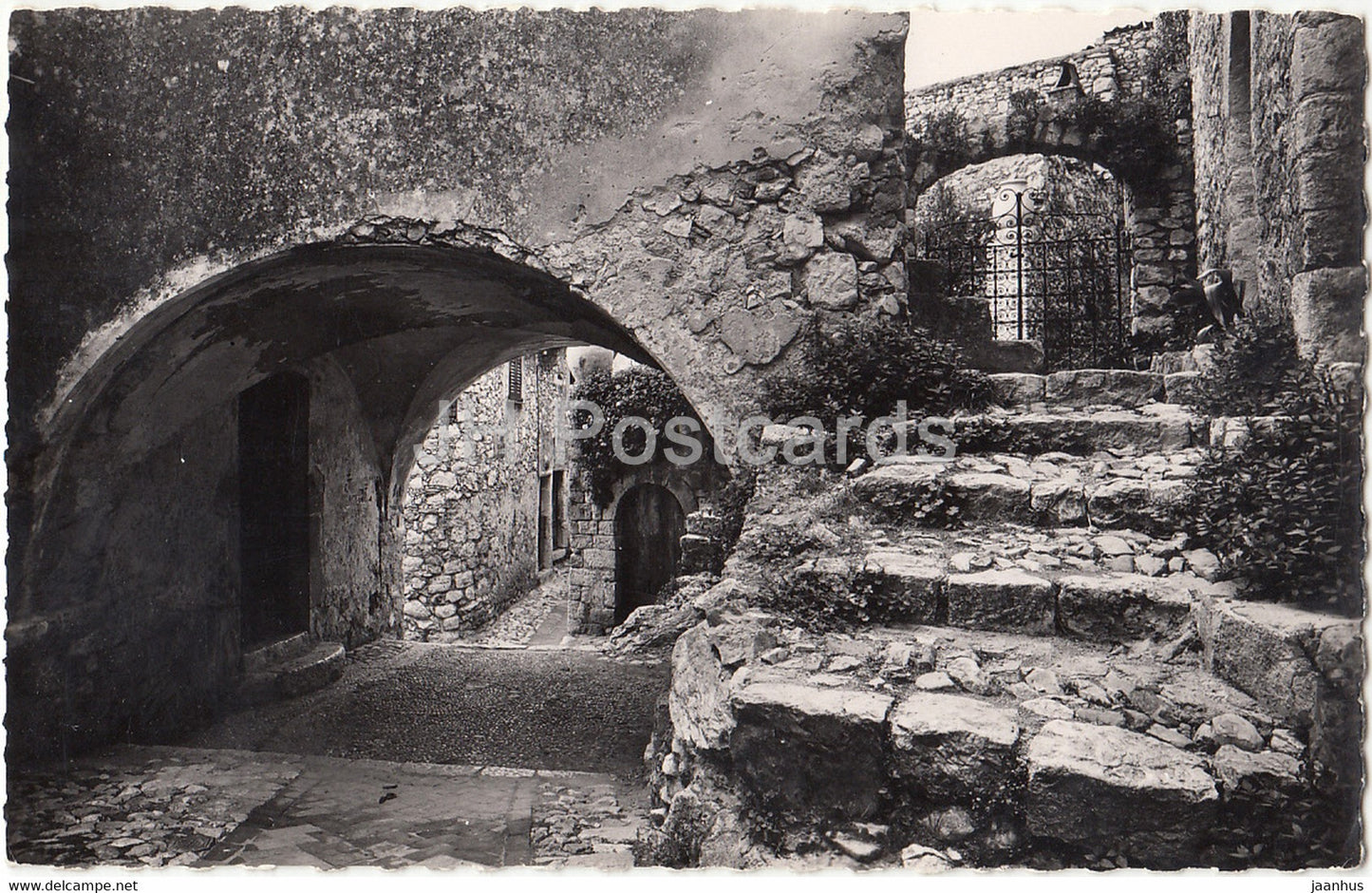 Eze Village - L'Entree du Museum - France - unused - JH Postcards