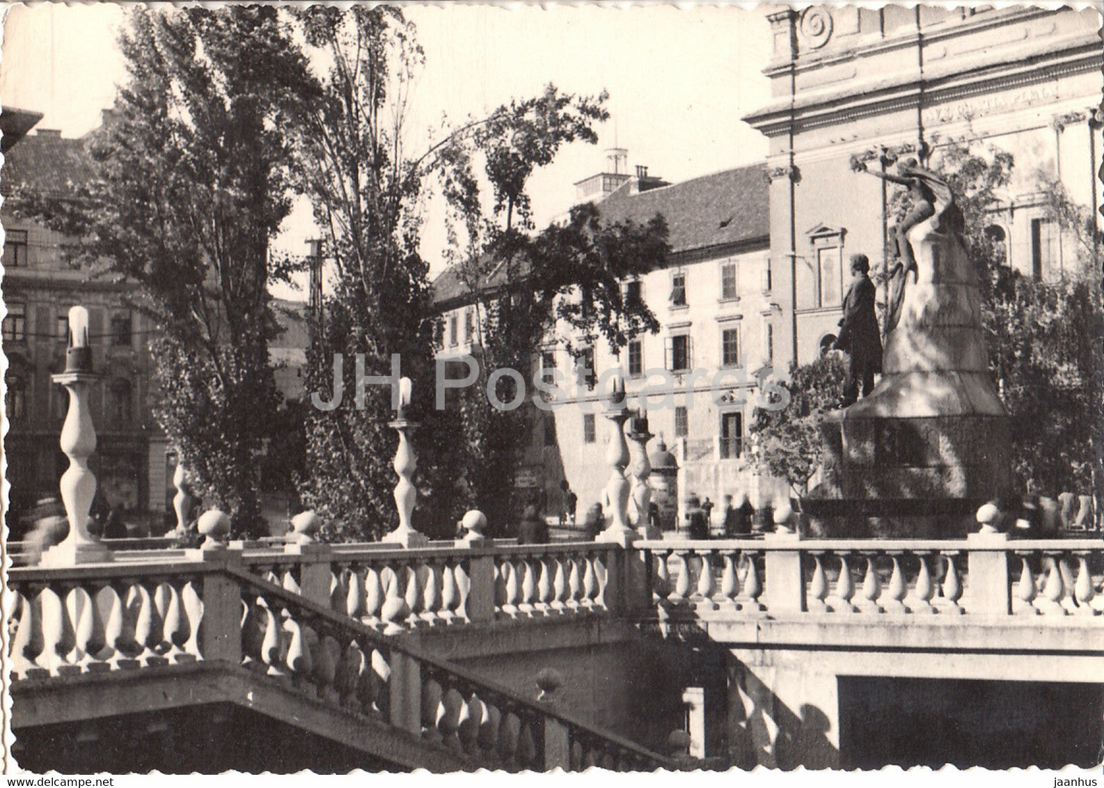 Ljubljana - Tromostje s Presernovim spomenikom - bridge - monument - 1953 - Yugoslavia - Slovenia - used - JH Postcards