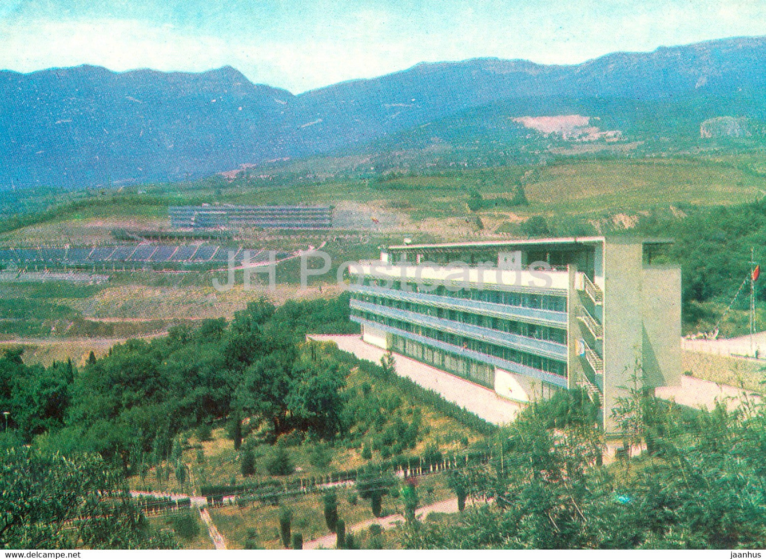 Pioneer Camp Artek - camp Gornyi - housing Khrustalnyi (Crystal) - Crimea - 1971 - Ukraine USSR - unused - JH Postcards