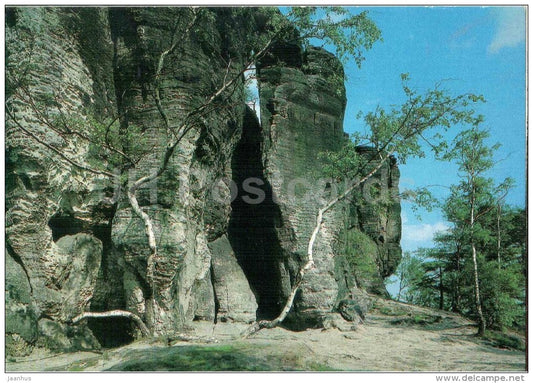 Tiske Steny - Little Tisa Walls - rock formations at the entrance - Czech - used 2000 - JH Postcards