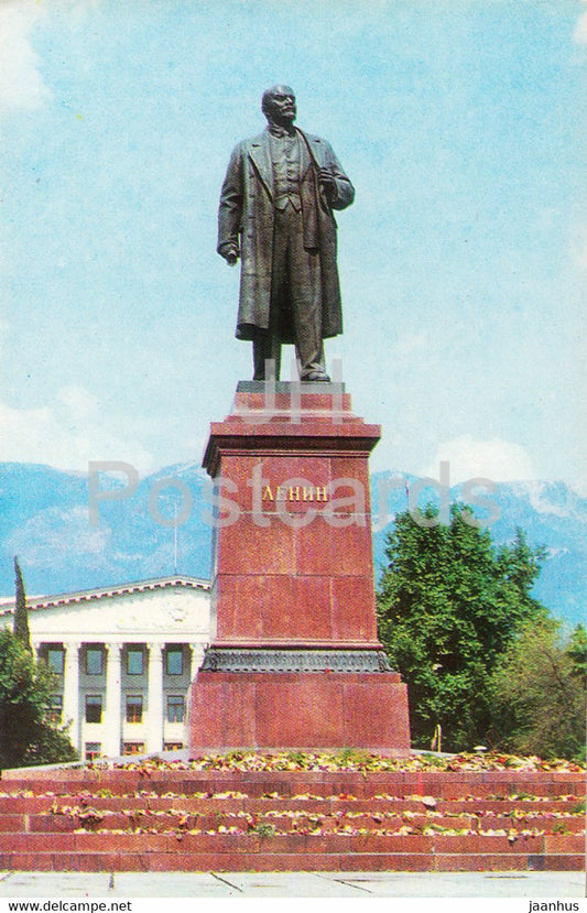 Yalta - Crimea - monument to Lenin - 1976 - Ukraine USSR - unused - JH Postcards