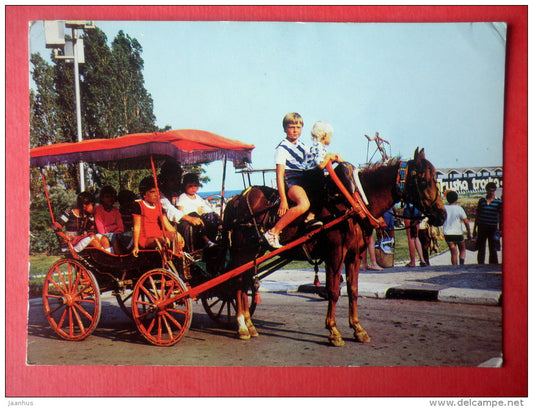 Golden Sands - horse carriage - children - strawberry - Bulgaria - sent from Bulgaria to Estonia USSR 1984 - JH Postcards