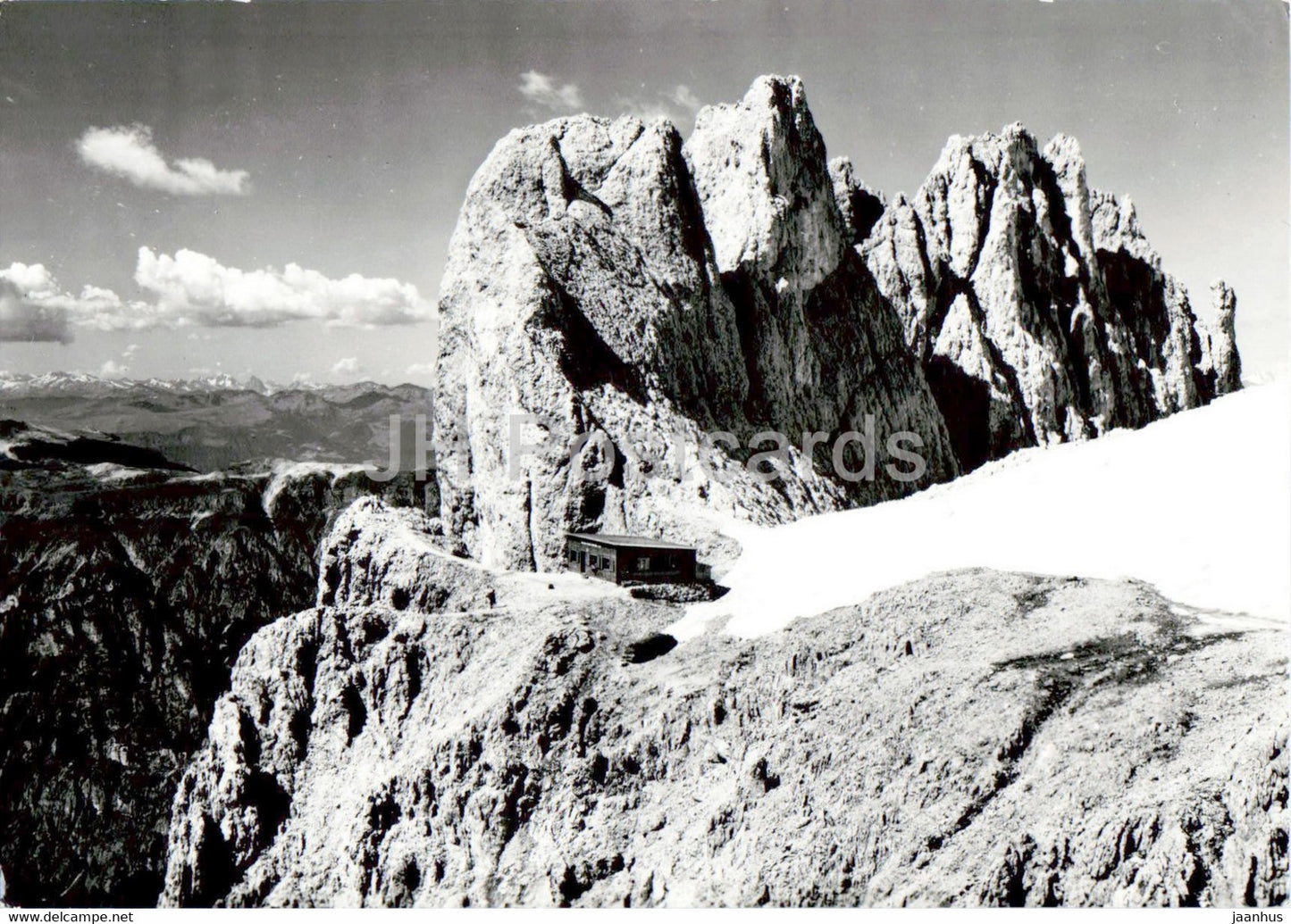 Rifugio Passo Santner 2741 m - Croda di Re Laurino 2819 m - old postcard - Italy - unused - JH Postcards