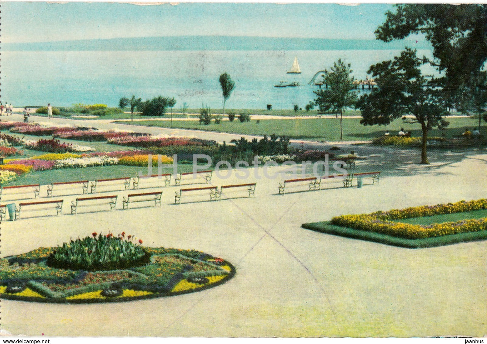 Keszthely - park - 1968 - Hungary - used - JH Postcards
