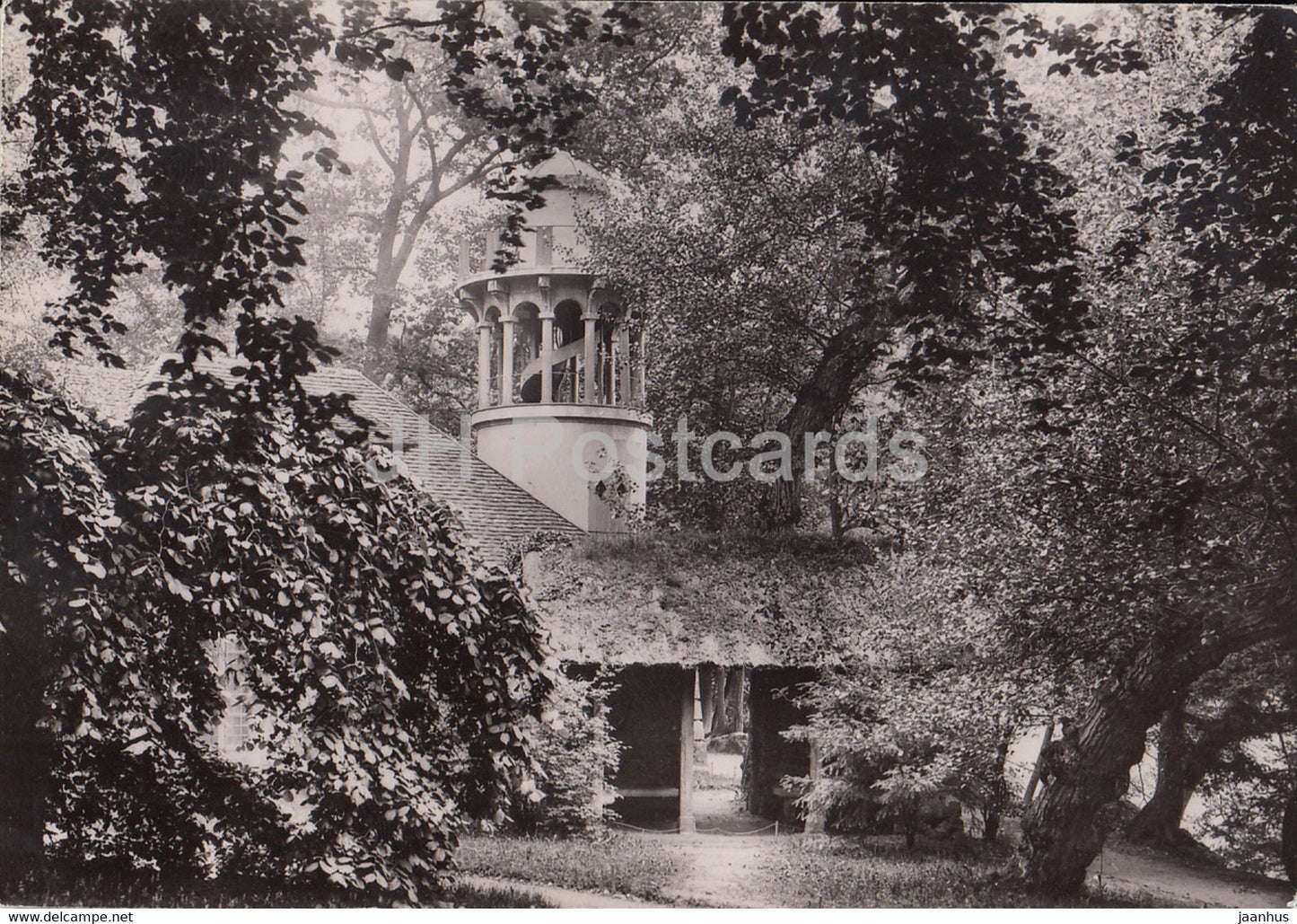 Versailles - Hameau de la Reine - Laiterie et Tour de Marlborough - France - unused - JH Postcards