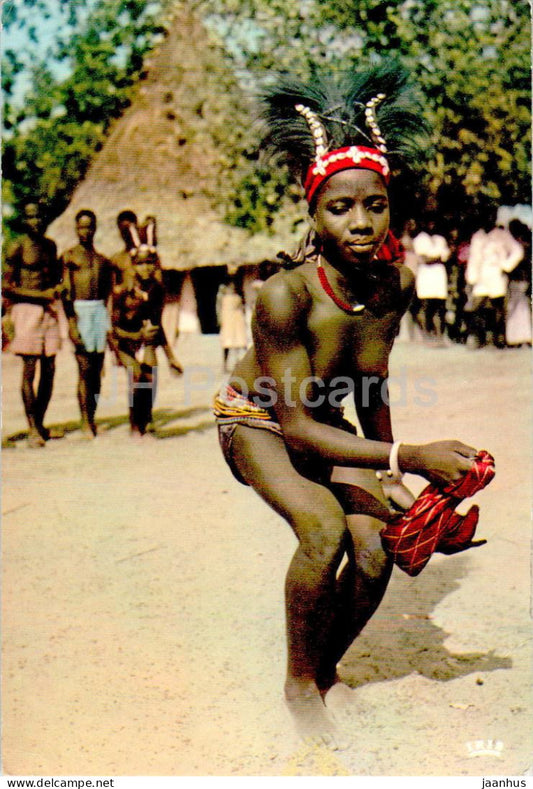 Africa in Pictures - Dancing girl with a scarf - nude - naked - 5025 - 1971 - Mali - used - JH Postcards