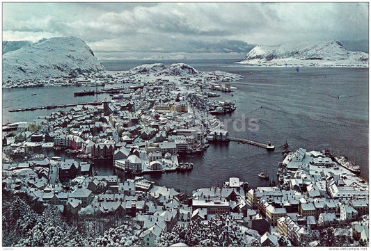 sea - houses - fjords - Scandinavia - Norway - unused - JH Postcards