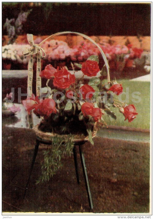 composition Happy New Year - flowers - Lithuania USSR - unused - JH Postcards
