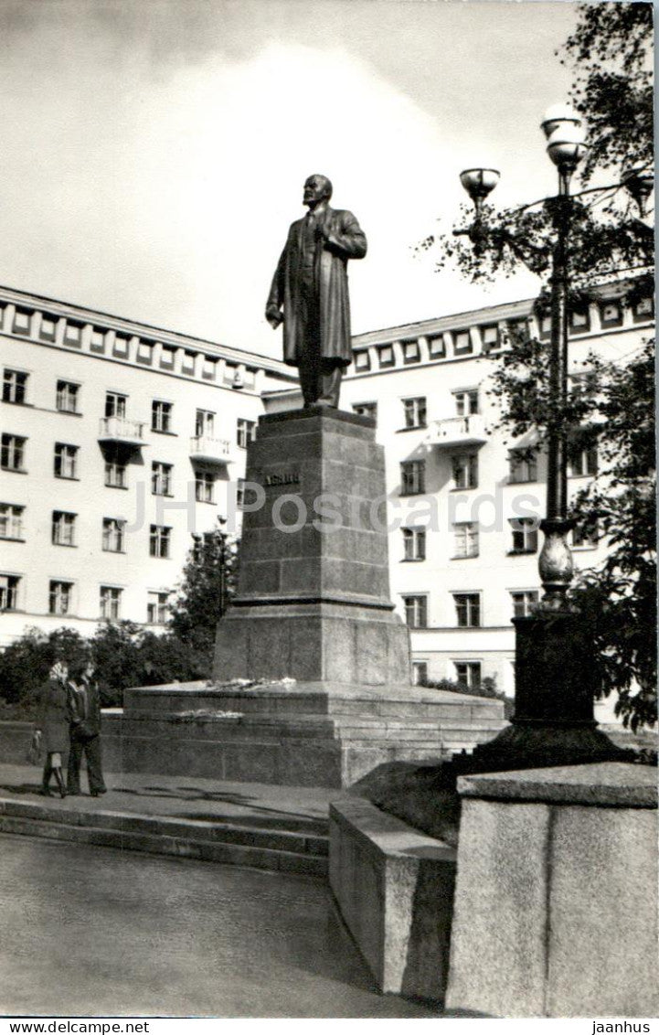 Murmansk - monument to Lenin - 1979 - Russia USSR - unused - JH Postcards