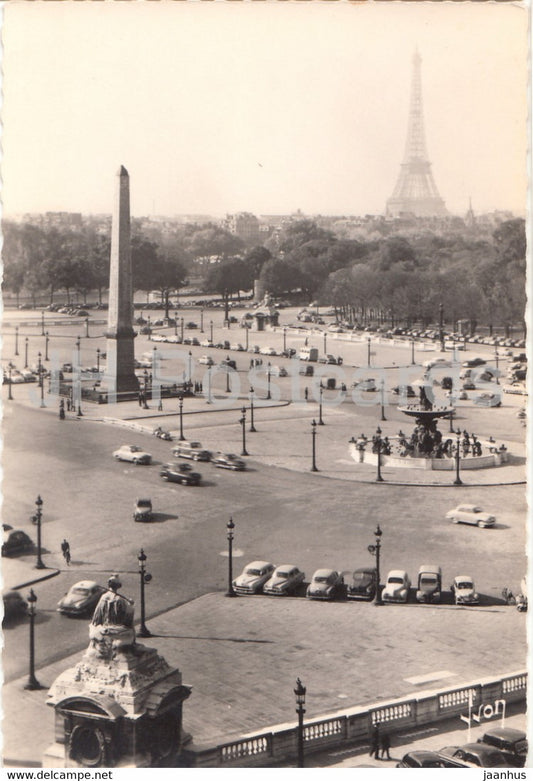 Paris en Flanant - La Place de la Concorde et la Tour Eiffel - cars - old postcard - France - unused - JH Postcards