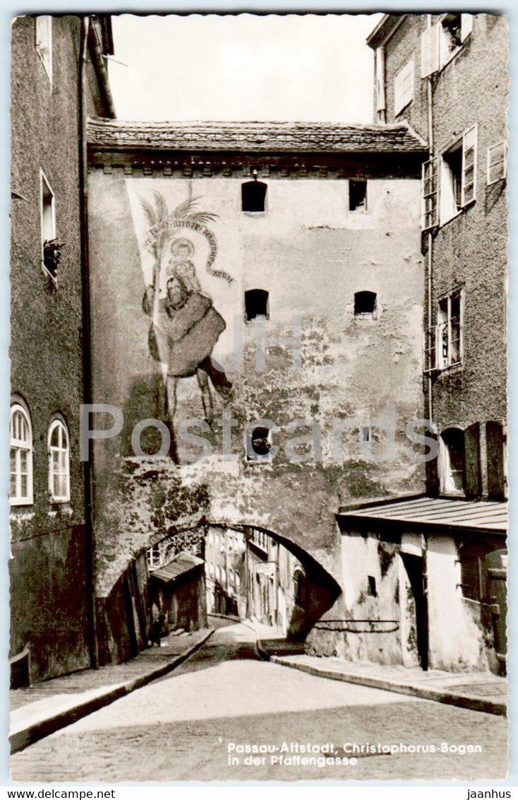 Passau Altstadt - Christophorus Bogen - In der Pfaffengasse - old postcard - Germany - unused - JH Postcards
