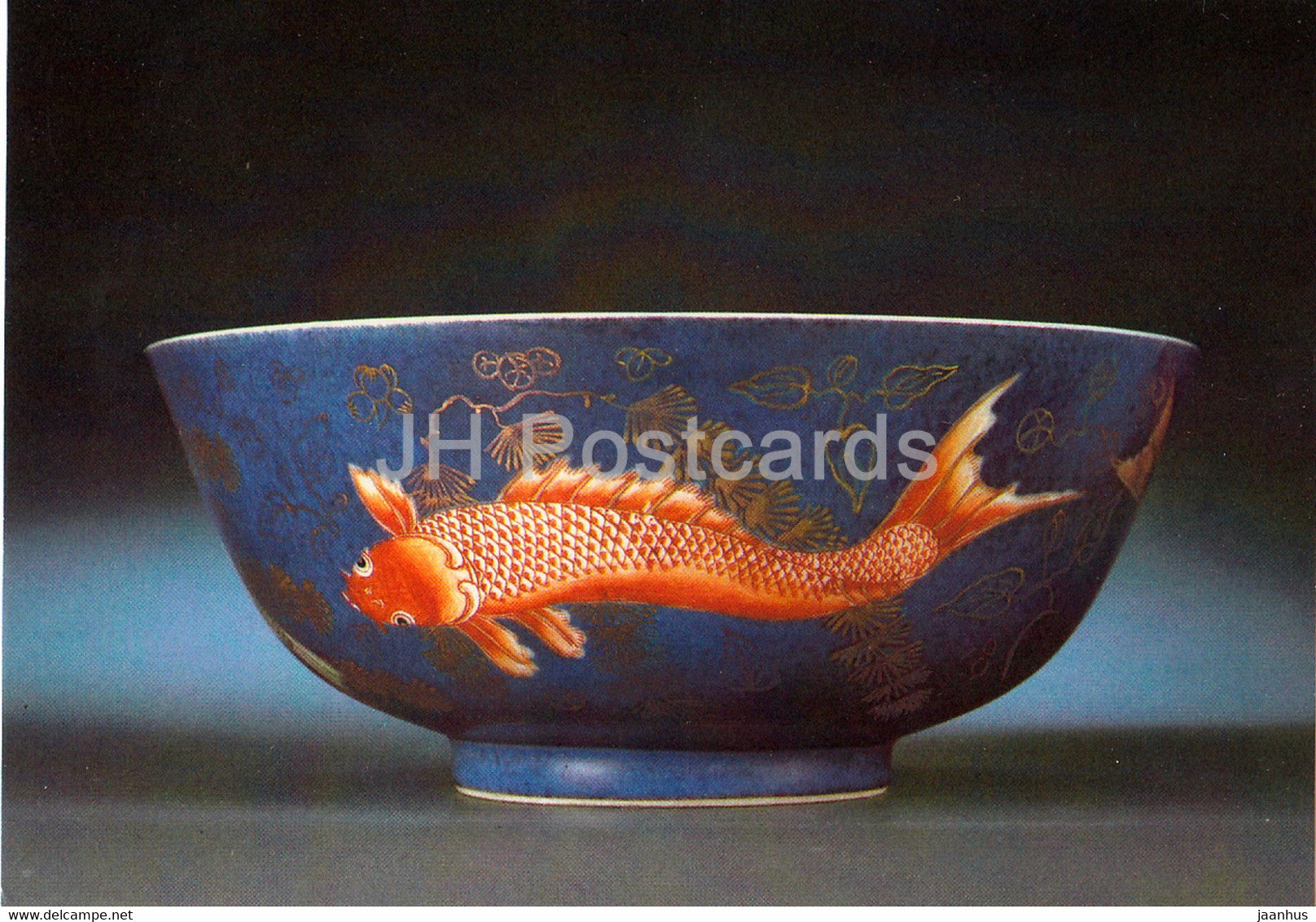Kumme mit unterglasurblauem Fond - fish - porcelain - Porzelansammlung - Zwinger - DDR Germany - unused - JH Postcards