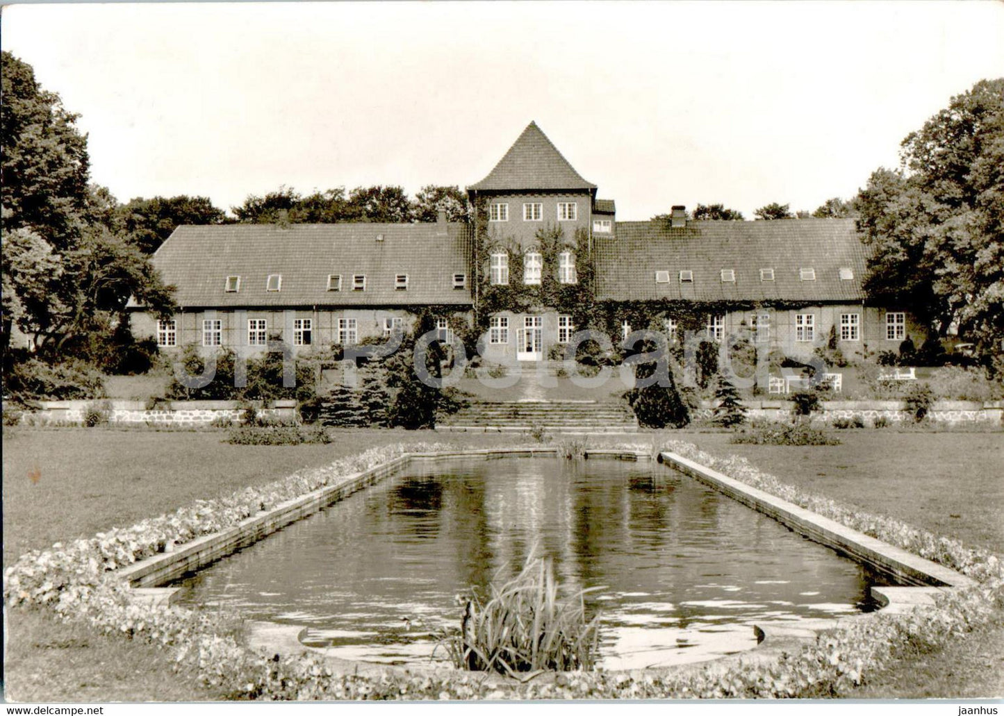 Viborg - Hald Hovedgaard - Hald Manor House - 1965 - Denmark - used - JH Postcards
