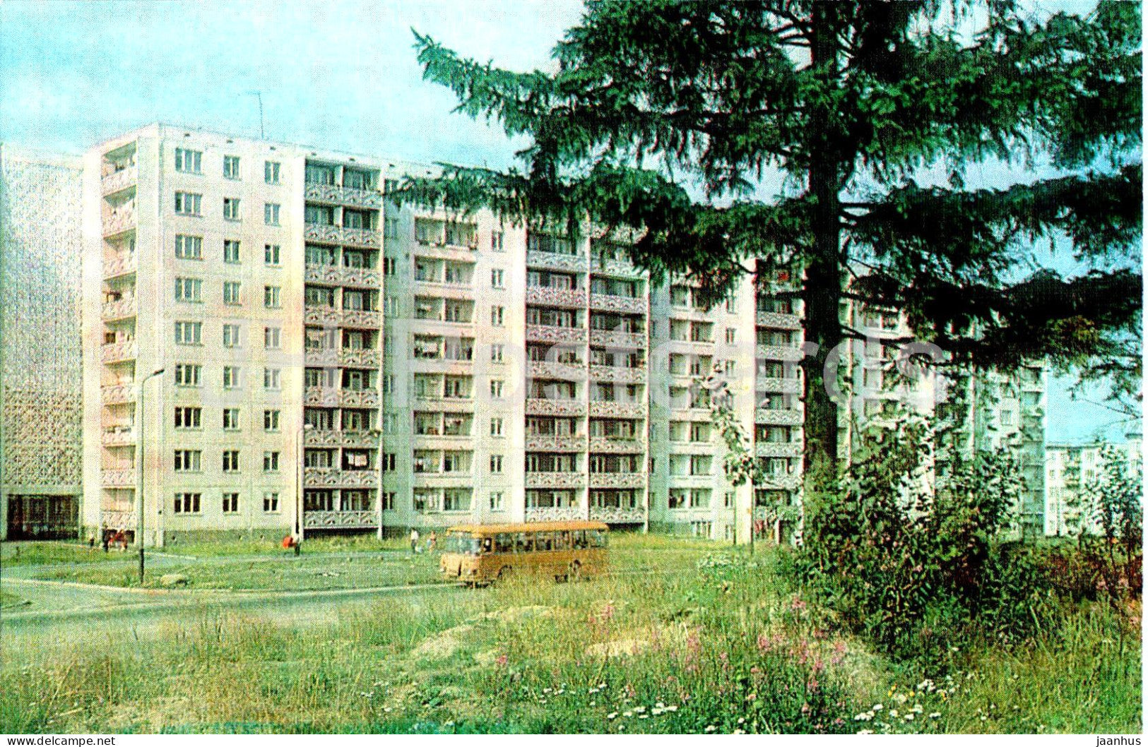 Petrozavodsk - new residential buildings on Rovio street - bus - 1984 - Russia USSR - unused - JH Postcards