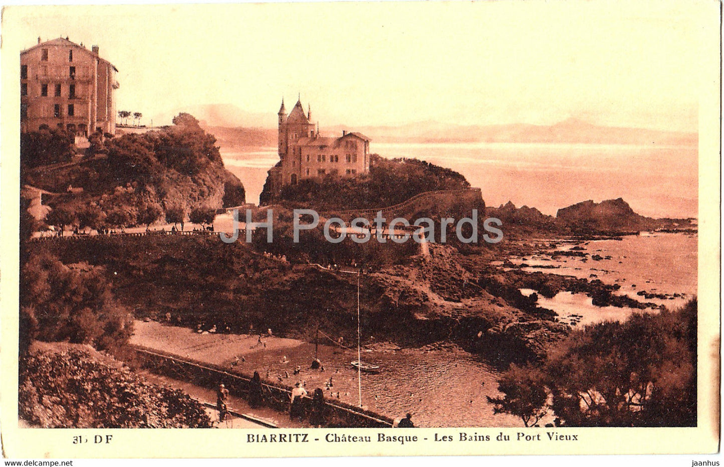 Biarritz - Chateau Basque - Les Bains du Port Vieux - castle - 31 - old postcard - France - unused - JH Postcards