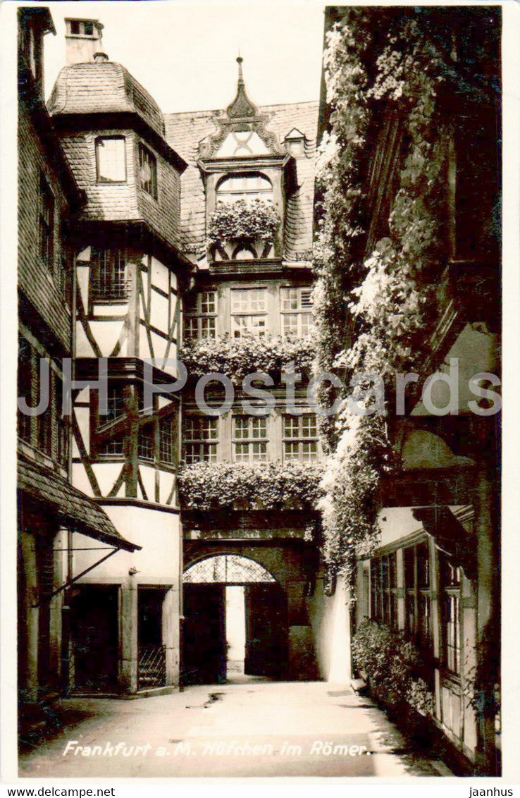Frankfurt a M - Hofchen im Romer - old postcard - Germany - unused - JH Postcards