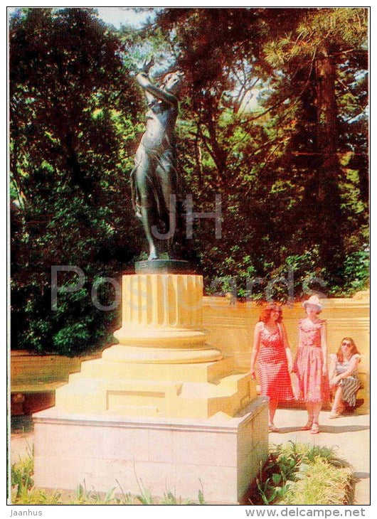 Sculpture of a Dancer - Arboretum - Dendrarium - Botanical Garden - Sochi - 1985 - Russia USSR - unused - JH Postcards