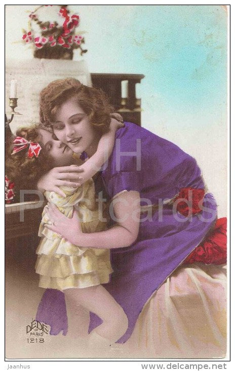 woman with child - DEDE Paris 1218 - circulated in Estonia 1928 Märjamaa - JH Postcards