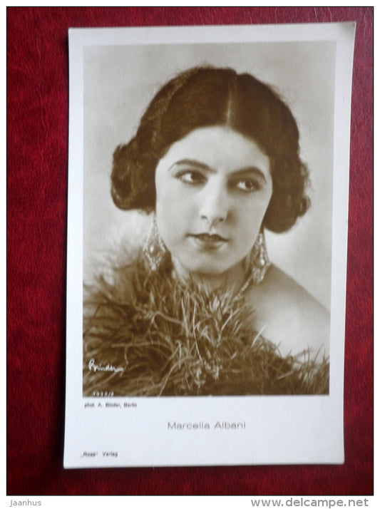italian movie actress - Marcella Albani - cinema - 1932/2 - old postcard - Germany - unused - JH Postcards