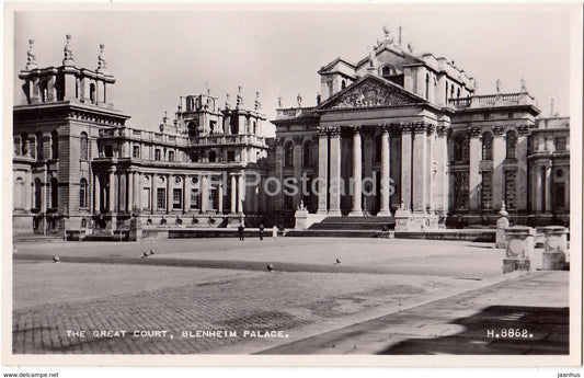 Blenheim - The Great Court - Blenheim Palace - H.8862 - 1952 - United Kingdom - England - used - JH Postcards