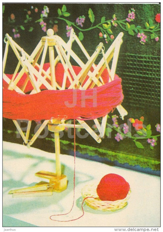 New Year Greeting card - 2 - red clew - embroidered tapestry - 1977 - Estonia USSR - used - JH Postcards