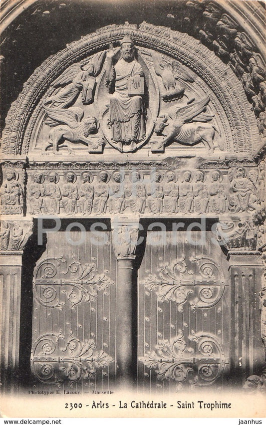 Arles - La Cathedrale - Saint Trophime - galerie - 2300 - cathedral - old postcard - France - unused