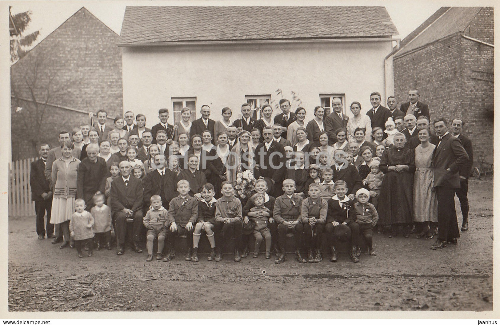 group of people - wedding - 1 - photo - old postcard - unused - JH Postcards