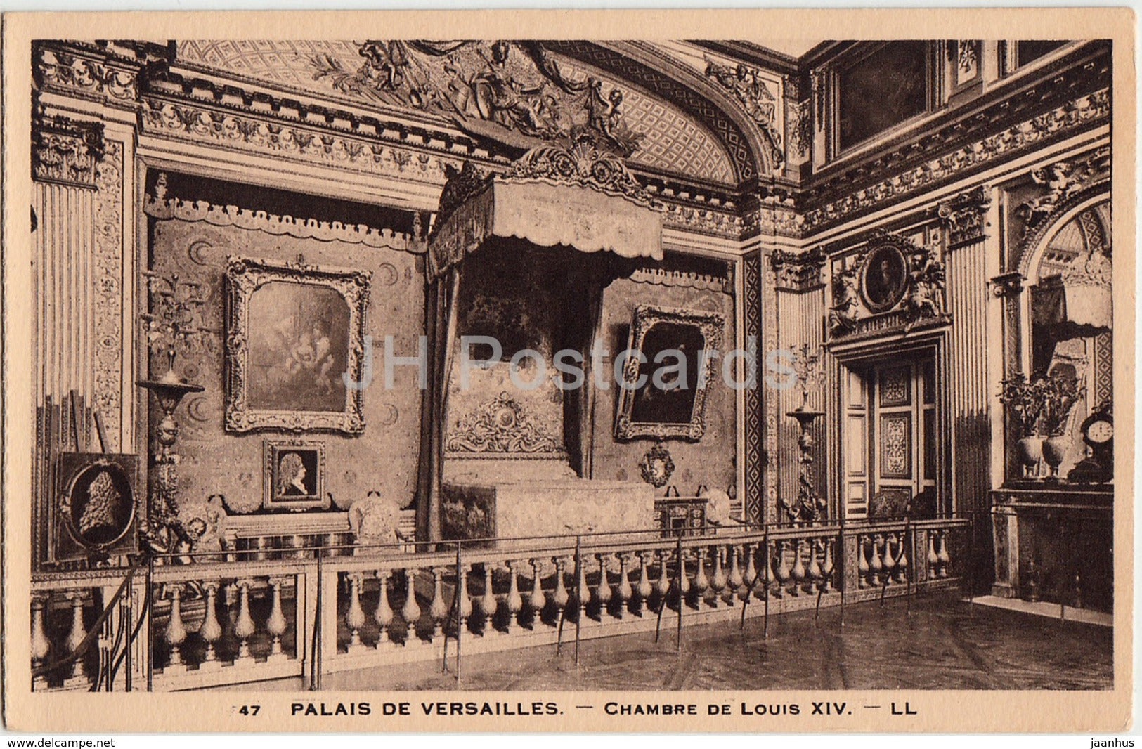 Palais de Versailles - Chambre de Louis XIV - castle - 47 - old postcard - France - unused - JH Postcards