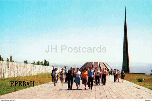 Yerevan - monument to the victims of the genocide of Armenians in 1915 - 1981 - Armenia USSR - unused - JH Postcards