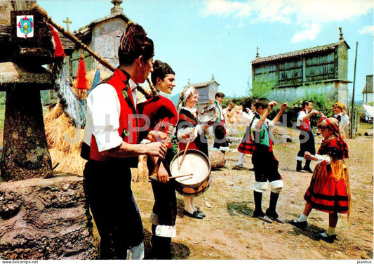 Galicia - De troula na eira - party on the trashing floor - folk music - folk costume - 20 - Spain - unused - JH Postcards