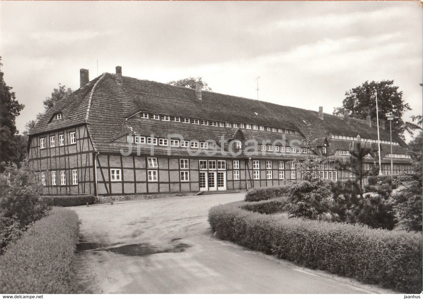 Dobbertin - Aussenstelle des Zentralinstituts des Pionerorganisation Ernst Thalmann - Germany DDR - unused - JH Postcards