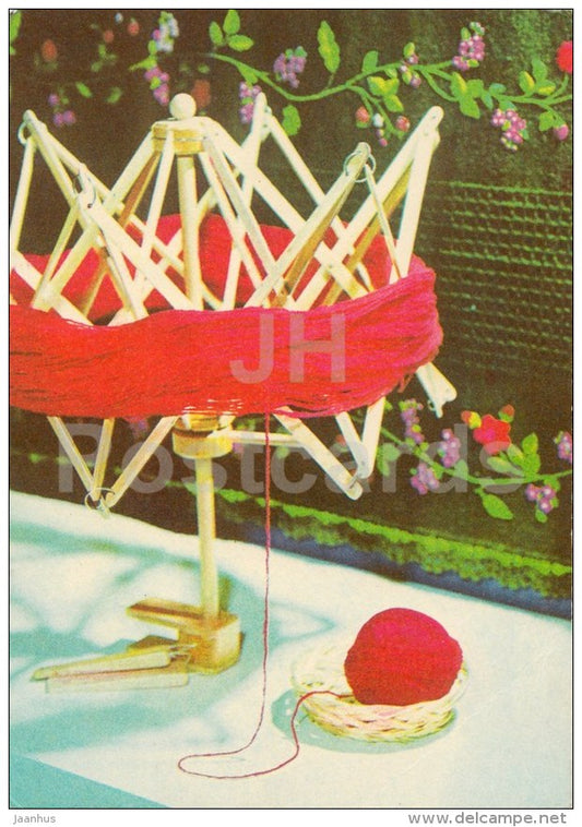 New Year Greeting card - 3 - red clew - embroidered tapestry - 1977 - Estonia USSR - used - JH Postcards