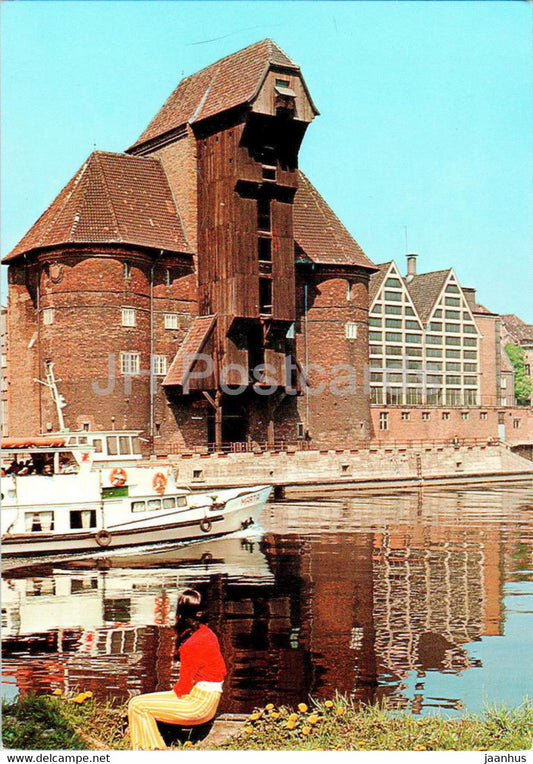 Gdansk - Zuraw - brama miejska z drewnianym dzwigiem portowym - city gate - ship - boat - Poland - unused - JH Postcards