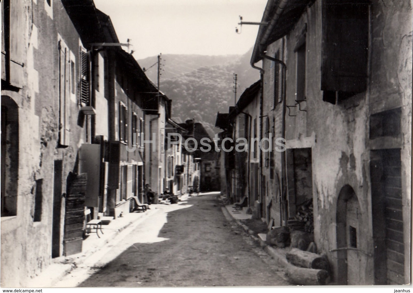 Paysage du Haut-Doubs - Mouthier-Haute-Pierre et ses environs - street - France - used - JH Postcards