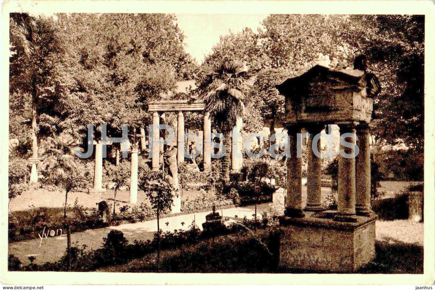 Angers -  Le Musee St Jean - Le Vieux Puits et le Jardin - La Douce France - 10 - old postcard - 1938 - France - used - JH Postcards