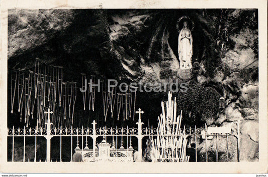 Lourdes - La Grotte Miraculeuse - 46 - old postcard - 1945 - France - used - JH Postcards