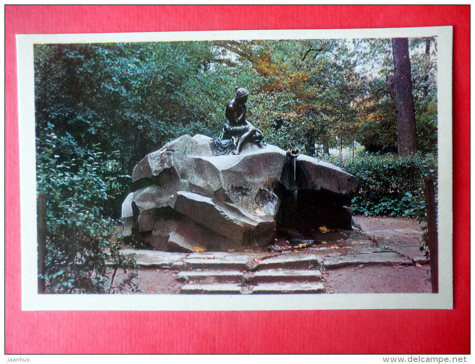 fountain Young Girl with a Pitcher , 1810 - Town of Pushkin - The Parks at Pushkin - 1971 - Russia USSR - unused - JH Postcards